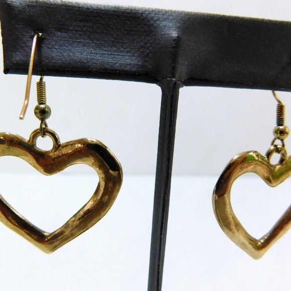 Goldtone Heart, Dangle Earrings, Hollow Center, Fishhook Closure - Picture 5 of 6